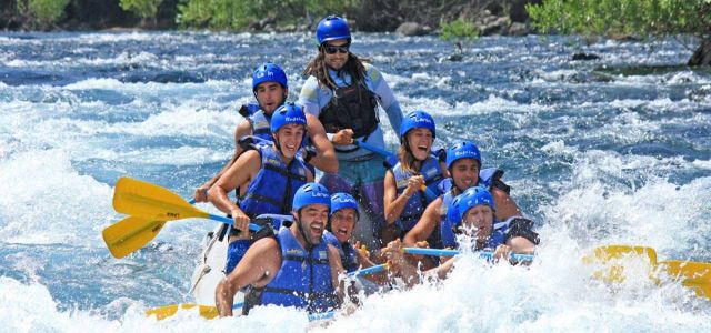 Rafting en río Chimehuin